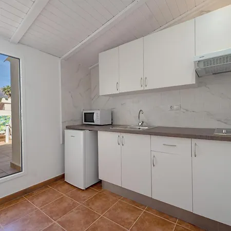 Casadelmar 23 Vacacionales 3* 马尔韦利亚