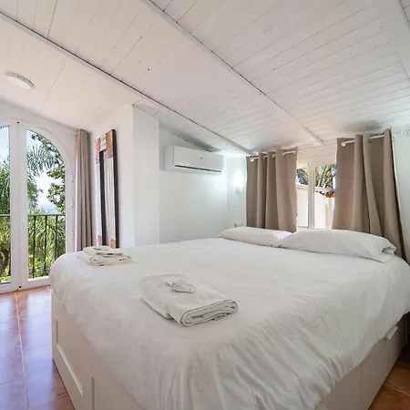 Casadelmar 24 Vacacionales 3* Marbella
