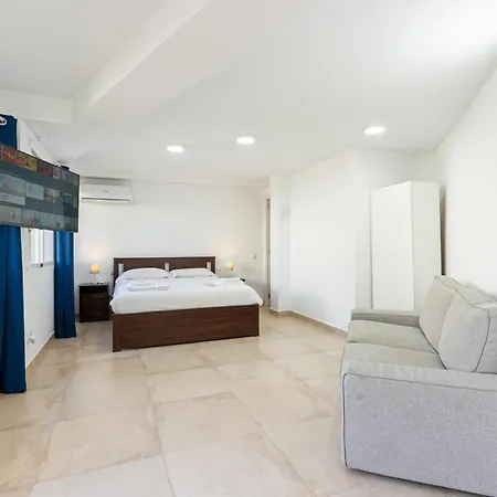 Casadelmar 23 Vacacionales 3* Marbella