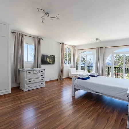 Casadelmar Apartahotel