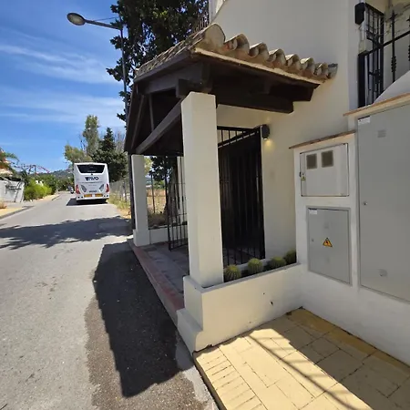 Casadelmar 24 Vacacionales Lejlighedshotel Marbella