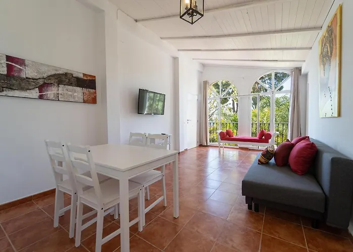 Casadelmar 23 Vacacionales Aparthotel Marbella