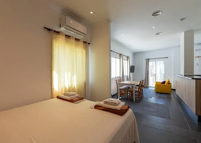 Aparthotel Casadelmar 23 Vacacionales 3*